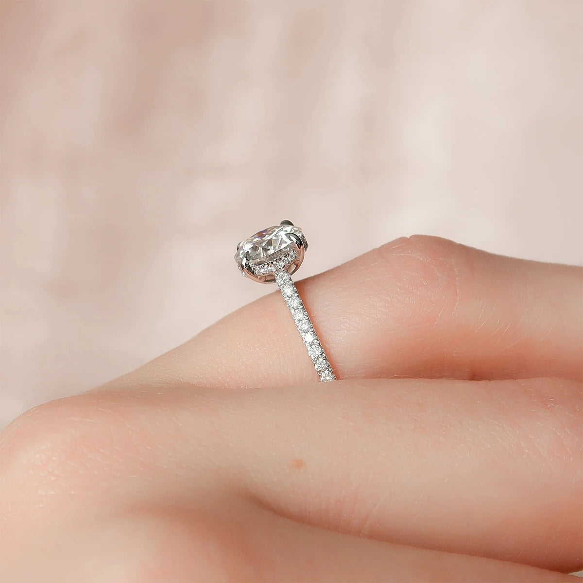 1Pc Luxury 925 Sterling Silver 2ct Moissanite Ring,Ladies' Fashion Boutique Ring Gift